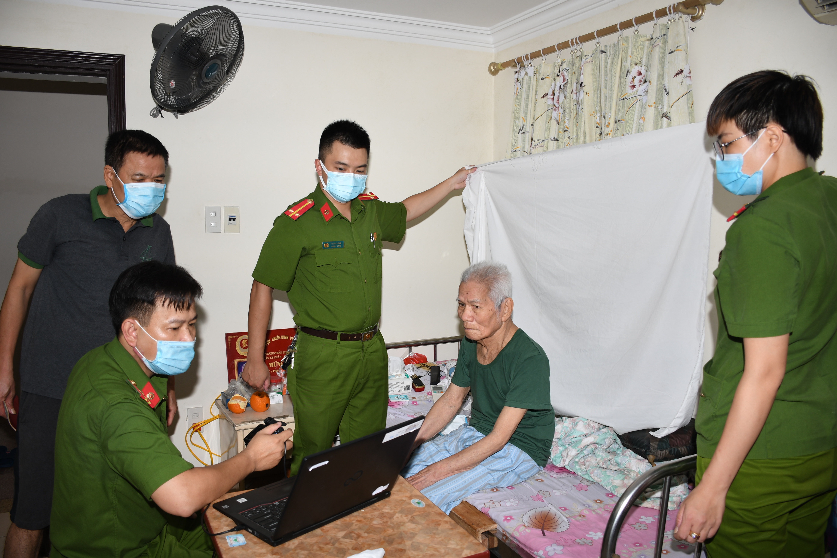 Thông báo lịch và hướng dẫn cấp căn cước công dân gắn chíp điện tử ngày 17/6/2021 trên địa bàn thành phố